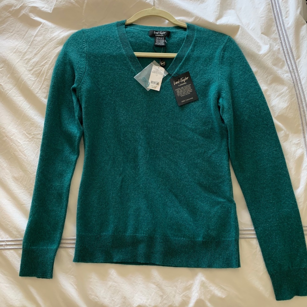 Lord & Taylor Cashmere Sweater XS